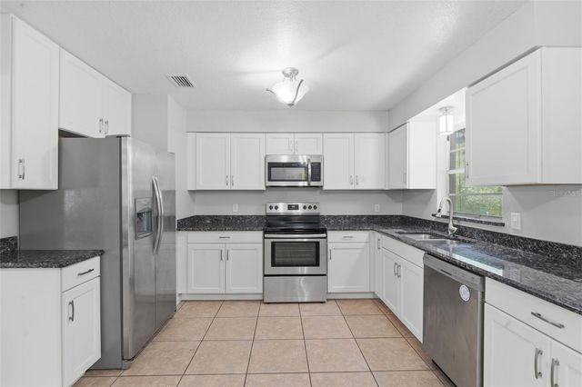 1788 OAKEY AVENUE, Deland, FL 32720