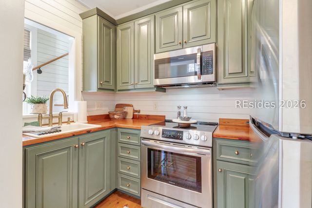 893 Grays Hwy, Ridgeland, SC 29936