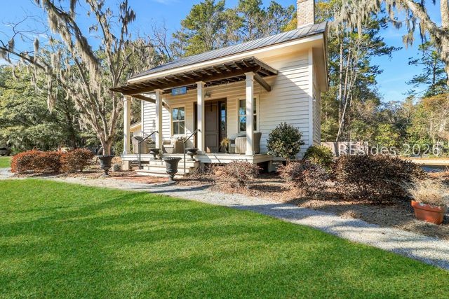 893 Grays Hwy, Ridgeland, SC 29936