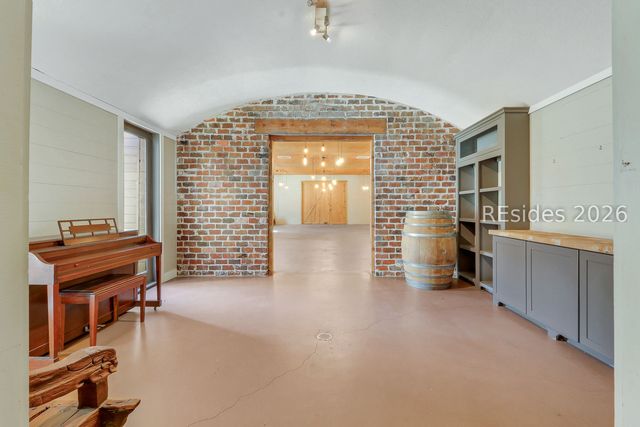 893 Grays Hwy, Ridgeland, SC 29936