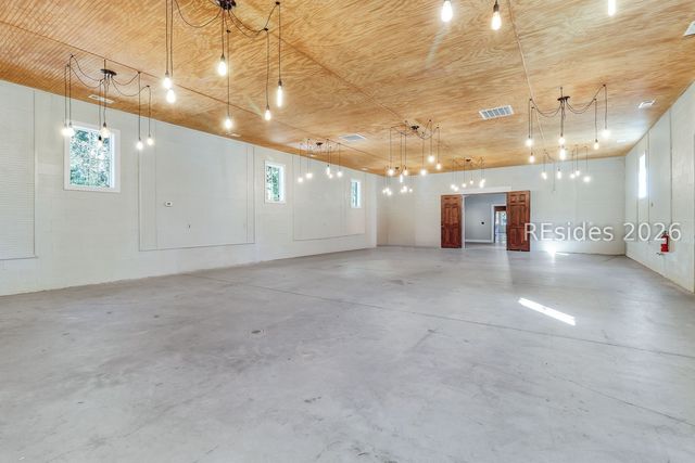 893 Grays Hwy, Ridgeland, SC 29936