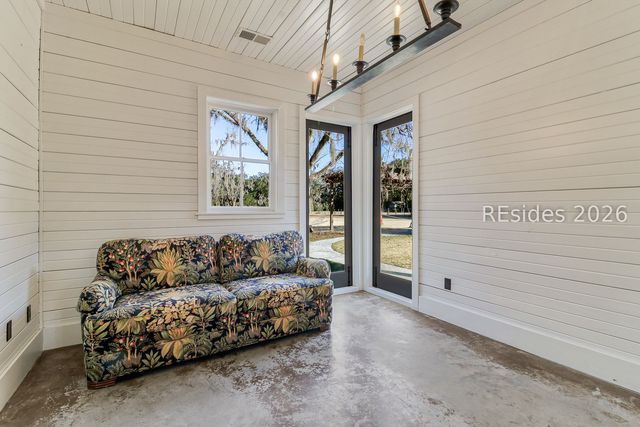 893 Grays Hwy, Ridgeland, SC 29936