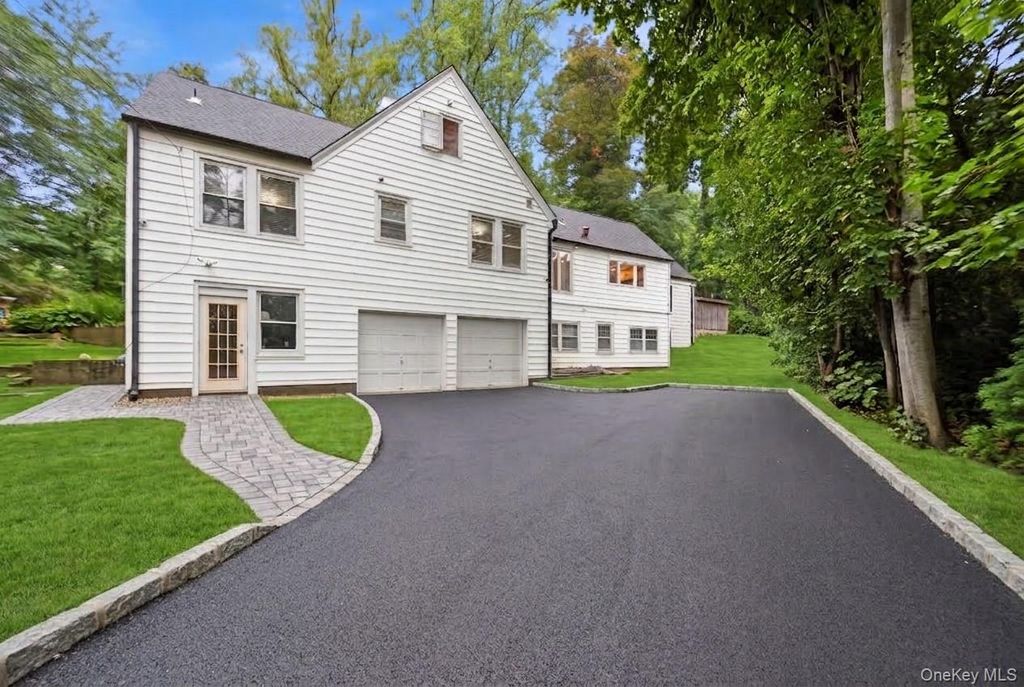 85 Nassau Drive, Great Neck, NY 11021 — exterior