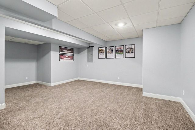 1854 Tall Oaks Drive W, Ludington, MI 49431