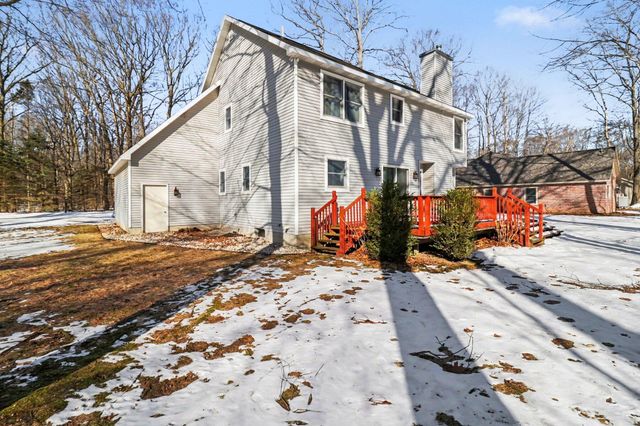 1854 Tall Oaks Drive W, Ludington, MI 49431