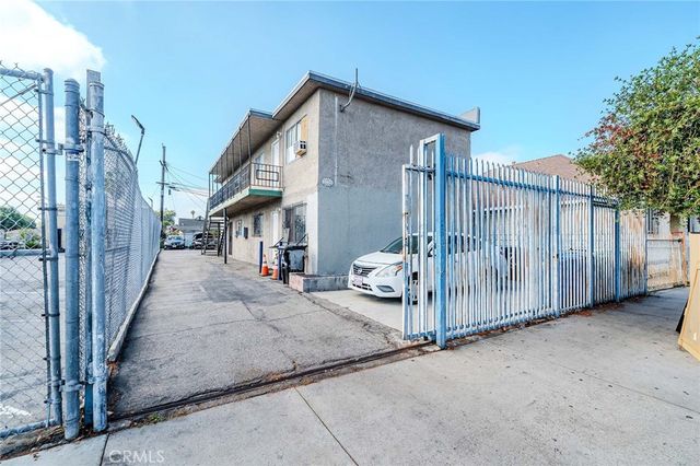 1378 E Vernon, Los Angeles, CA 90011
