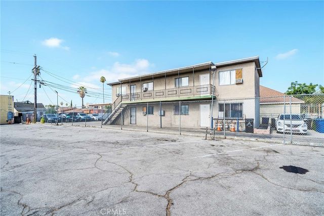 1378 E Vernon, Los Angeles, CA 90011
