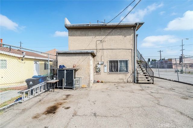 1378 E Vernon, Los Angeles, CA 90011