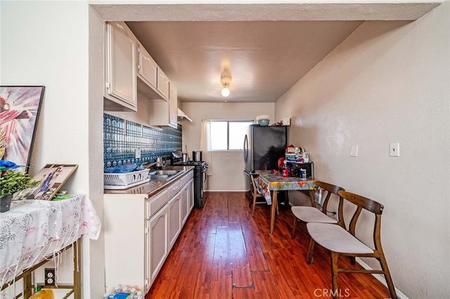 1378 E Vernon, Los Angeles, CA 90011