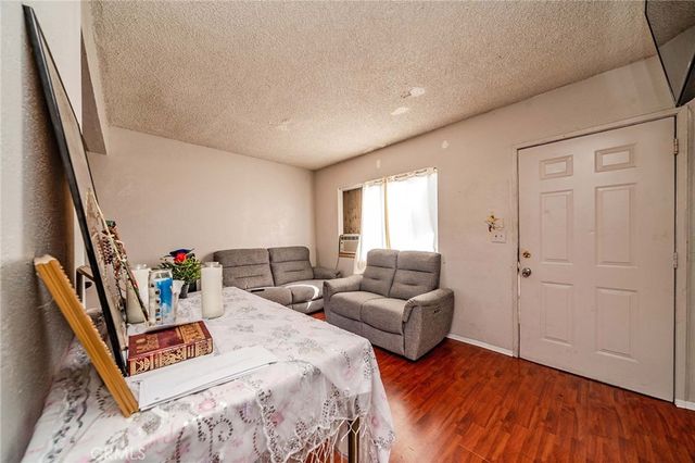 1378 E Vernon, Los Angeles, CA 90011