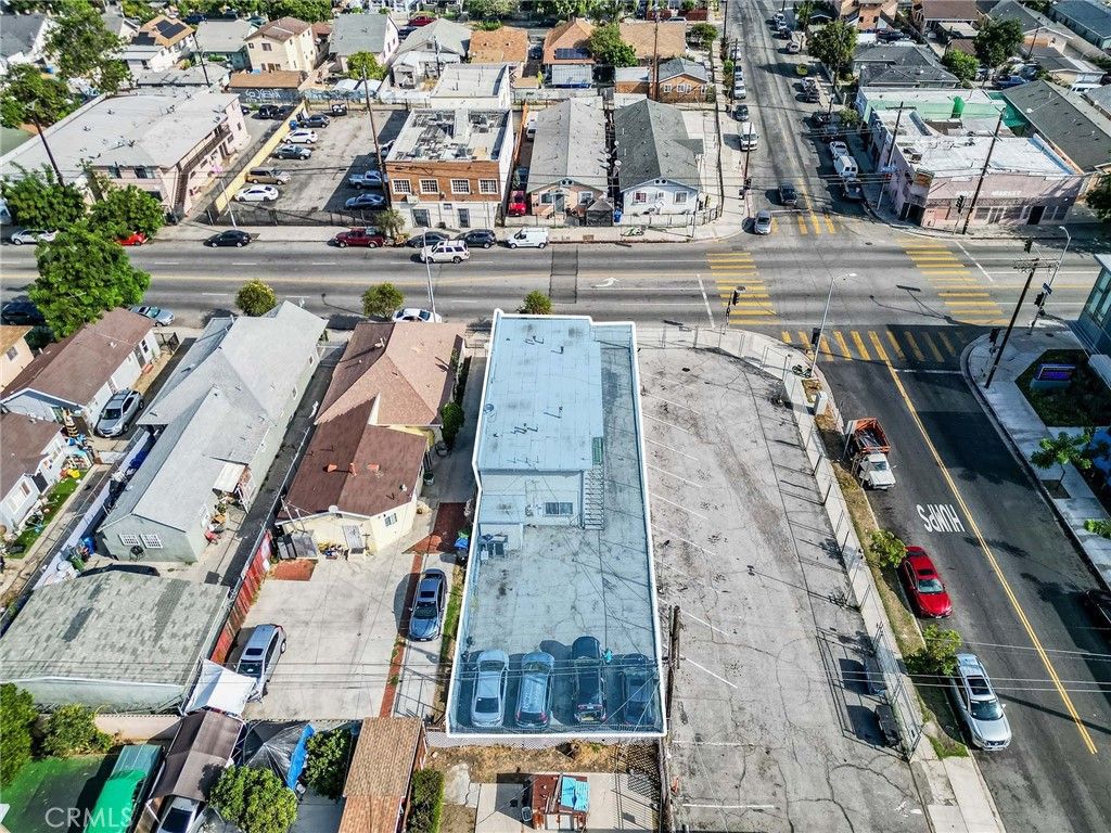 1378 E Vernon, Los Angeles, CA 90011 — photo 4