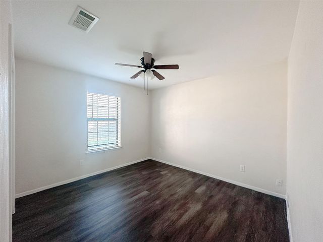 5512 Alexander Street, Sachse, TX 75048