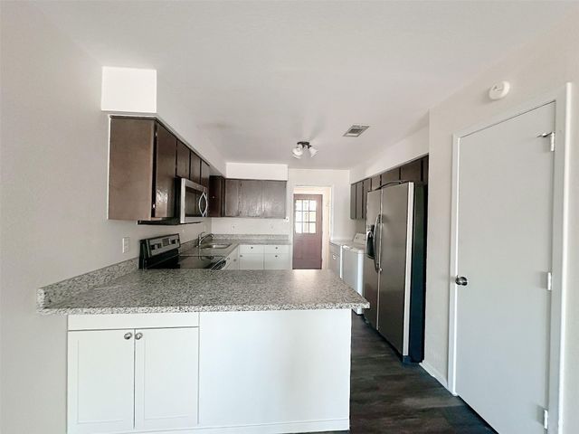 5512 Alexander Street, Sachse, TX 75048