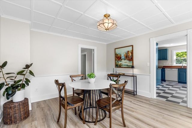 64 South Street, Plymouth, MA 02360