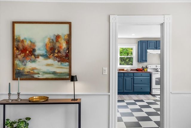 64 South Street, Plymouth, MA 02360