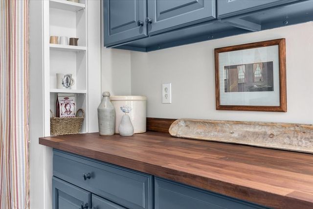 64 South Street, Plymouth, MA 02360