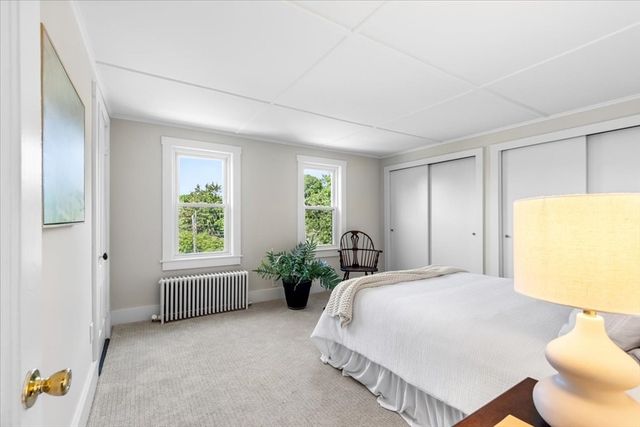 64 South Street, Plymouth, MA 02360