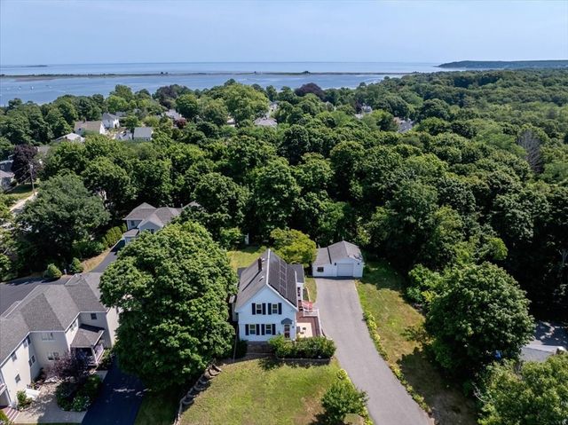 64 South Street, Plymouth, MA 02360