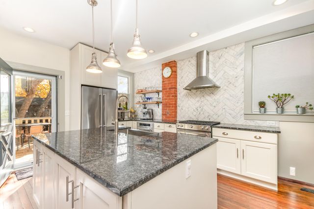 820 E 7th Street, Newport, KY 41071