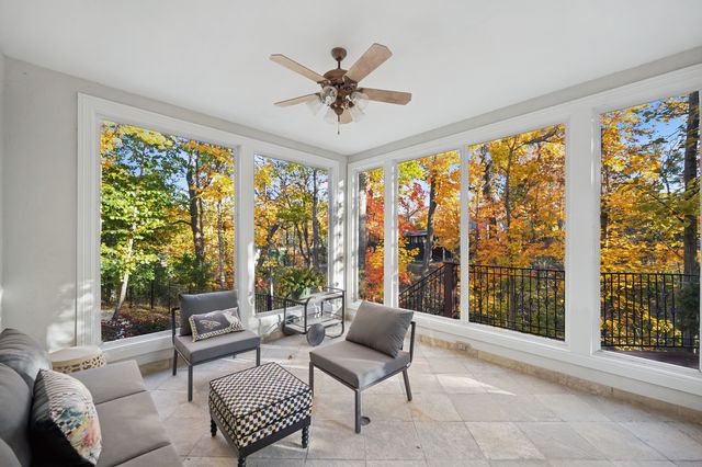 130 Maple Hill Road, Glencoe, IL 60022