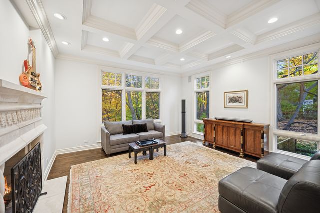 130 Maple Hill Road, Glencoe, IL 60022