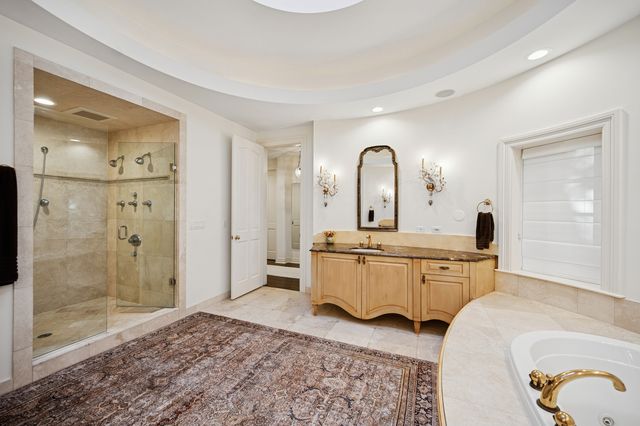 130 Maple Hill Road, Glencoe, IL 60022