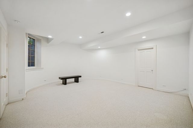 130 Maple Hill Road, Glencoe, IL 60022