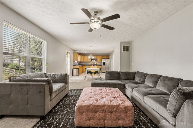 923 Greengate Drive, Lebanon, OH 45036