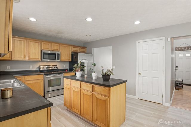 923 Greengate Drive, Lebanon, OH 45036