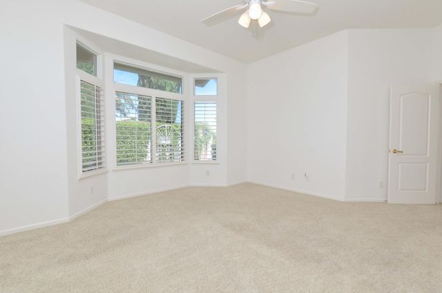 5174 N Via Trevi, Fresno, CA 93711