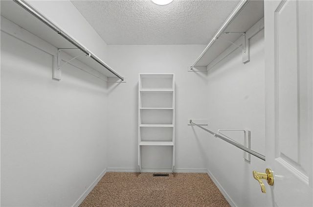 16 Dunvegan Lane, Bella Vista, AR 72715