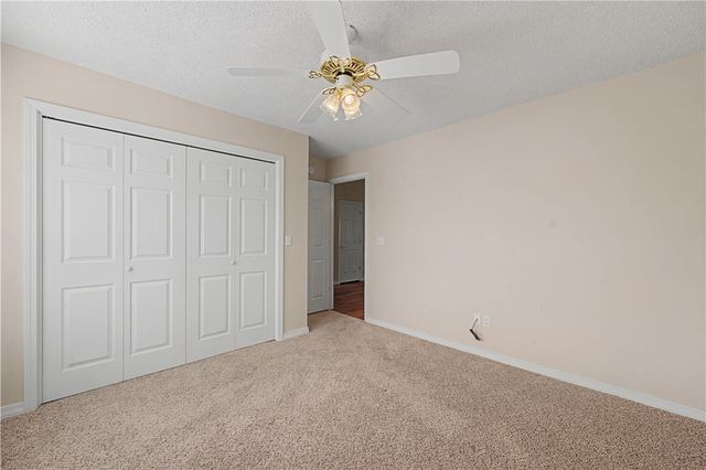 16 Dunvegan Lane, Bella Vista, AR 72715