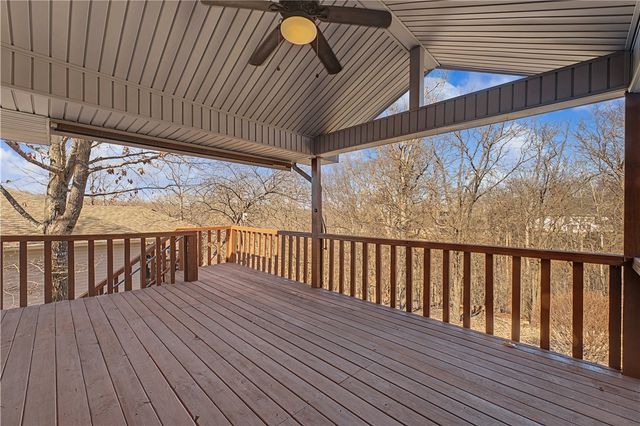 16 Dunvegan Lane, Bella Vista, AR 72715