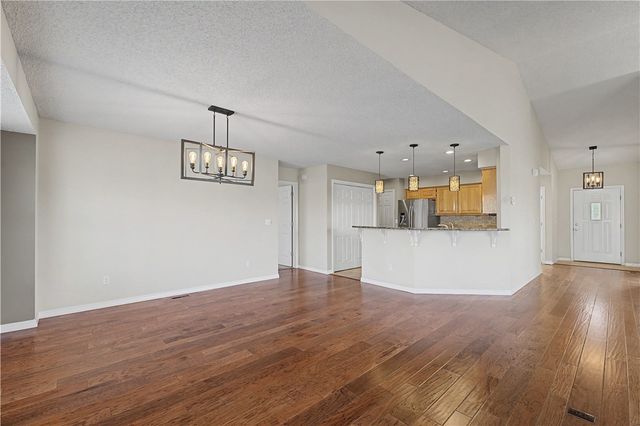 16 Dunvegan Lane, Bella Vista, AR 72715