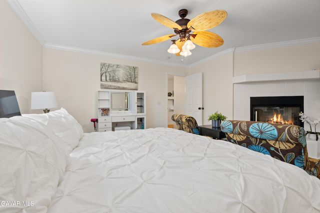 258 Deep Creek Drive, Bakersfield, CA 93308
