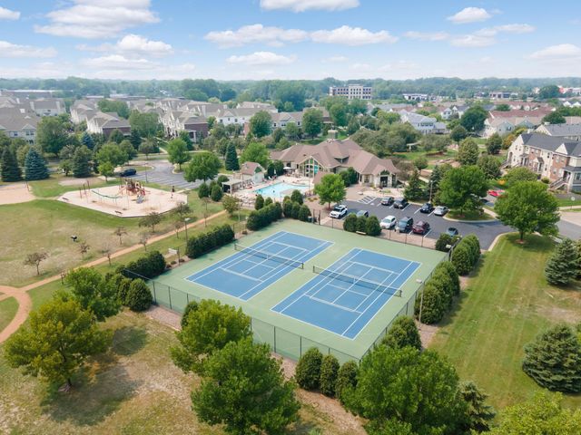 1528 111th Drive NE D, Blaine, MN 55449