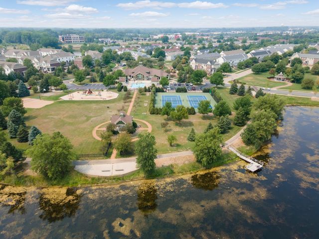 1528 111th Drive NE D, Blaine, MN 55449