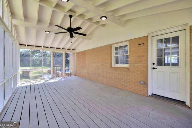 100 S Broad Street, Bowman, GA 30624