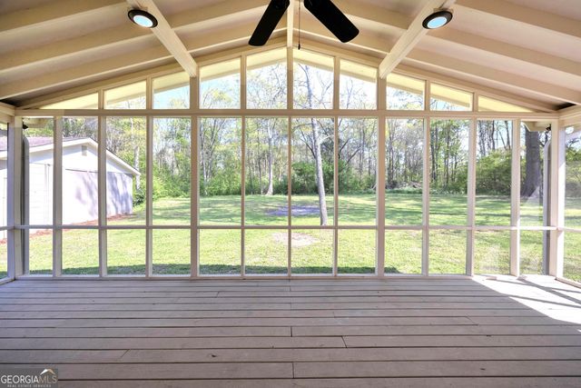 100 S Broad Street, Bowman, GA 30624