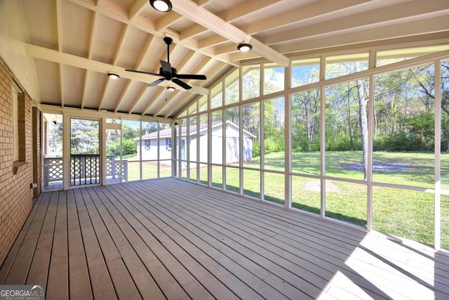 100 S Broad Street, Bowman, GA 30624