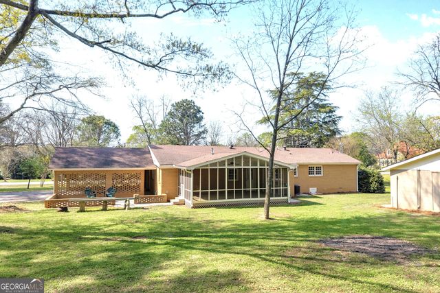 100 S Broad Street, Bowman, GA 30624