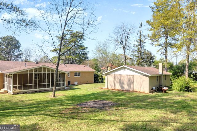 100 S Broad Street, Bowman, GA 30624