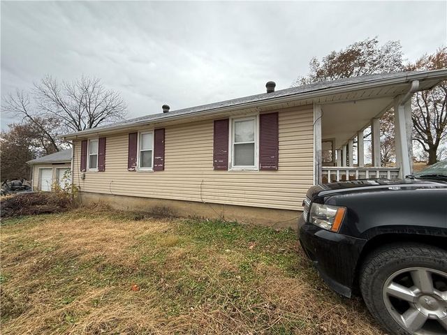 114 & 116 W Pine Street, Waverly, MO 64096