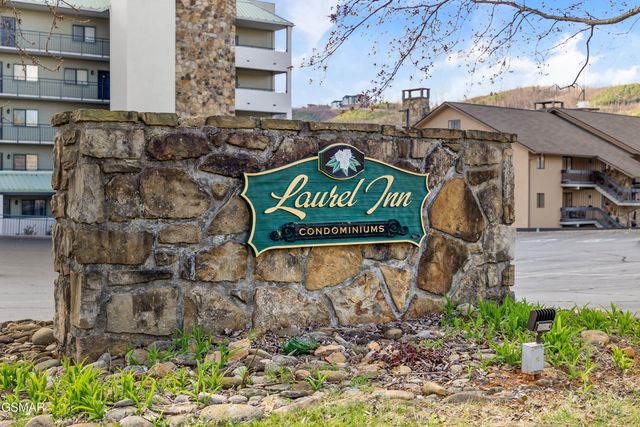 354 E Holly Ridge Road, Gatlinburg, TN 37738