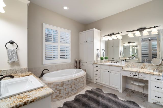 321 Hitch Wagon Drive, Mckinney, TX 75071