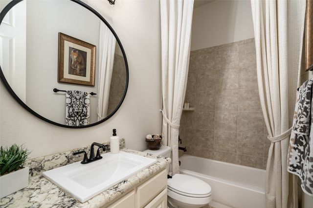 321 Hitch Wagon Drive, Mckinney, TX 75071