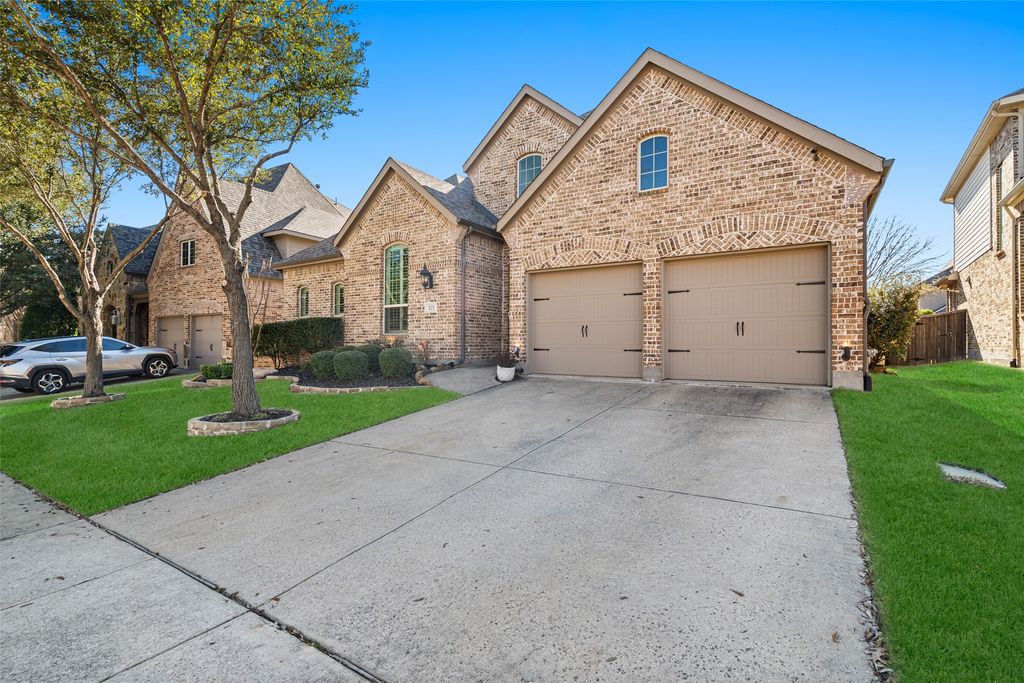 321 Hitch Wagon Drive, Mckinney, TX 75071