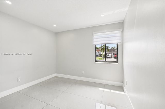 12237 SW 193rd St, Miami, FL 33177