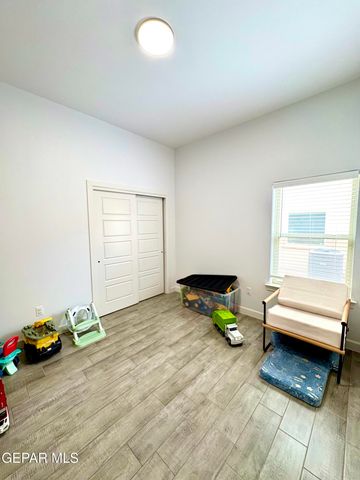 2394 ENCHANTED CROWN Lane, El Paso, TX 79911