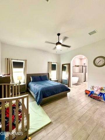 2394 ENCHANTED CROWN Lane, El Paso, TX 79911